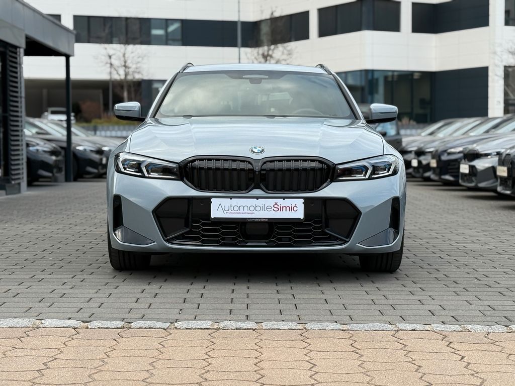BMW 320 2024 г. Серый, пробег 29900 км