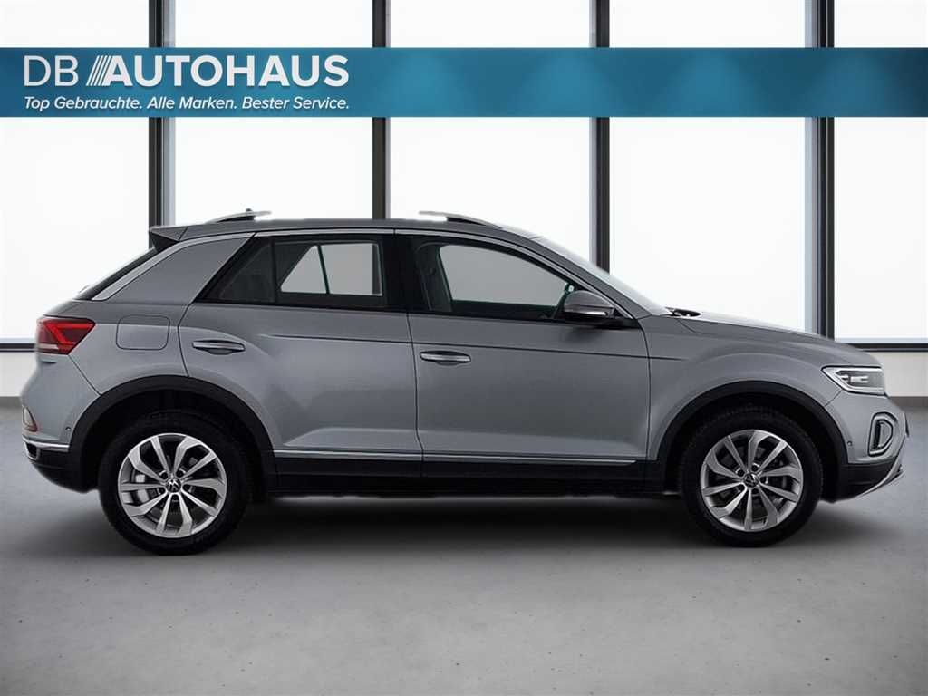 Volkswagen T-Roc 2023 г. Серебристый, пробег 39008 км