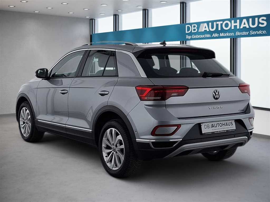 Volkswagen T-Roc 2023 г. Серебристый, пробег 39008 км