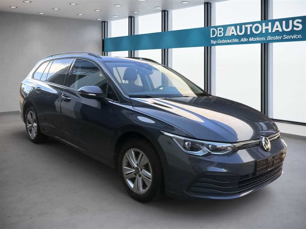 Volkswagen Golf 2024 г. Серый, пробег 40650 км