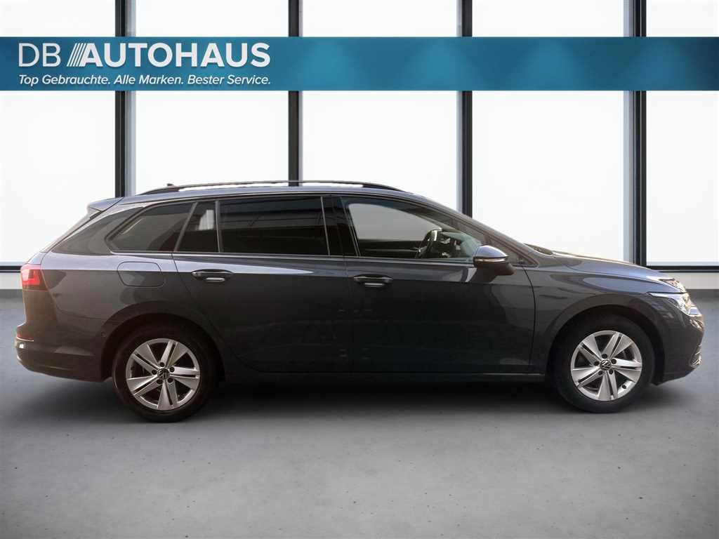 Volkswagen Golf 2024 г. Серый, пробег 40650 км