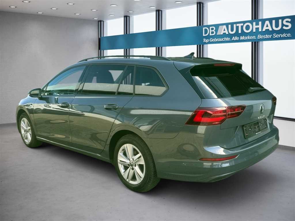 Volkswagen Golf 2024 г. Серый, пробег 40650 км