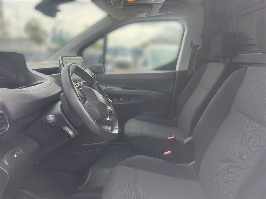 Peugeot Partner 2021 г. Белый, пробег 55161 км