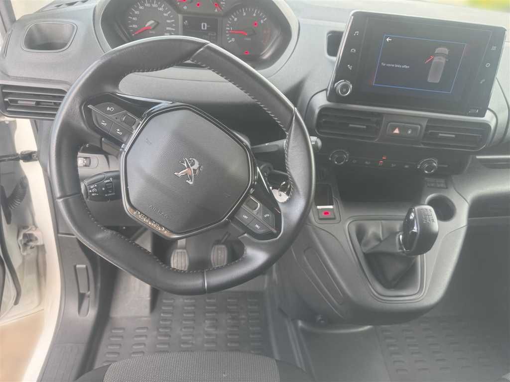 Peugeot Partner 2021 г. Белый, пробег 55161 км