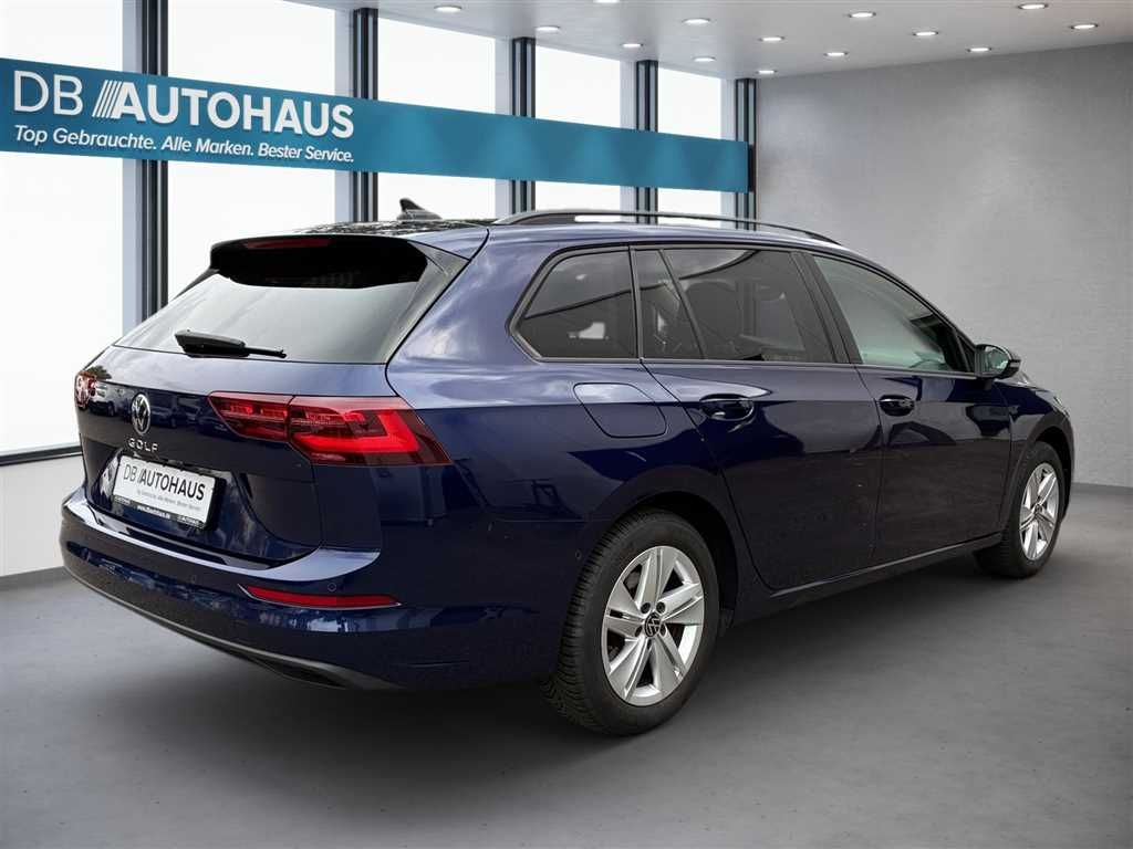 Volkswagen Golf 2024 г. Синий, пробег 40277 км