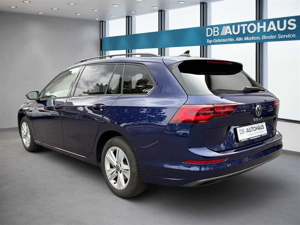 Volkswagen Golf 2024 г. Синий, пробег 40277 км