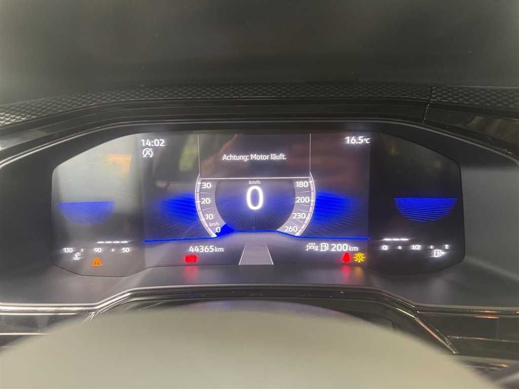 Volkswagen Polo 2023 г. Синий, пробег 44362 км