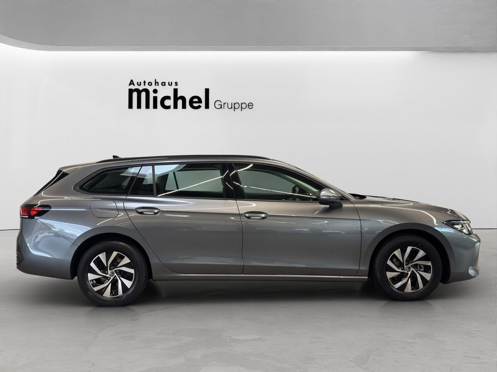 Volkswagen PASSAT VARIANT 2025 г. Серый, пробег 46550 км