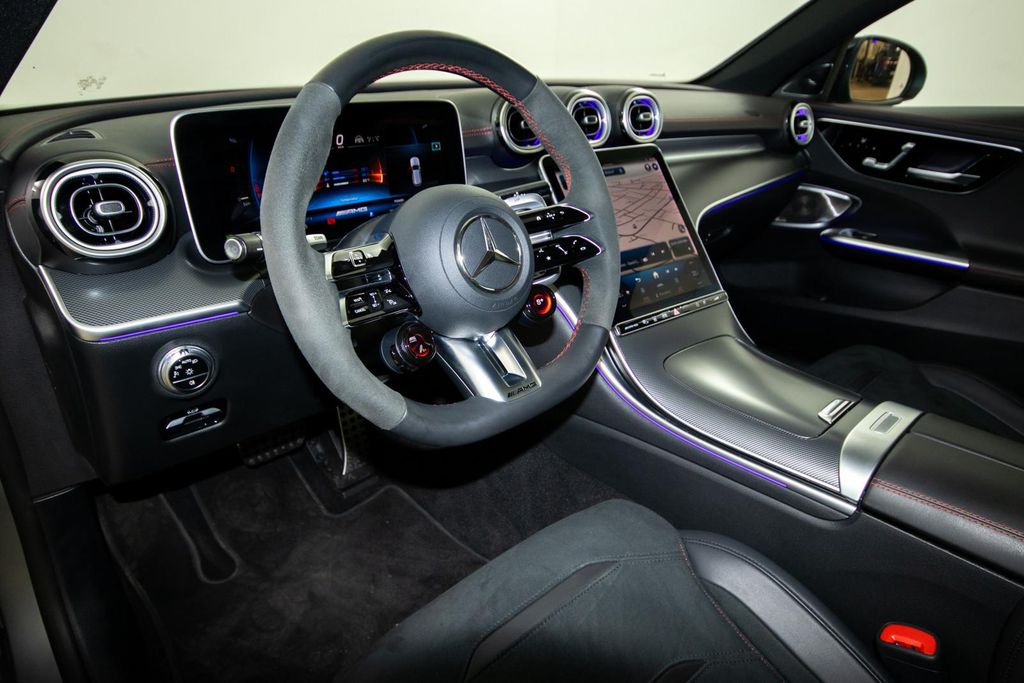 Mercedes-Benz C 43 AMG 2023 г. Серый, пробег 46547 км