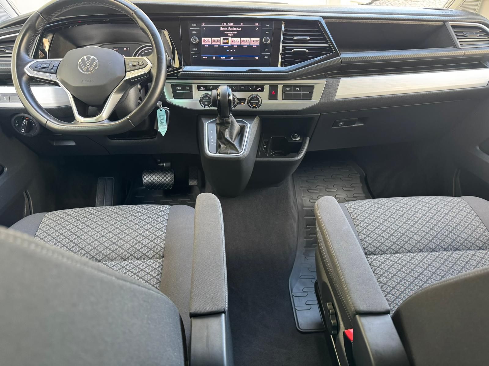 Volkswagen T6 CALIFORNIA 2024 г. Красный, пробег 58903 км