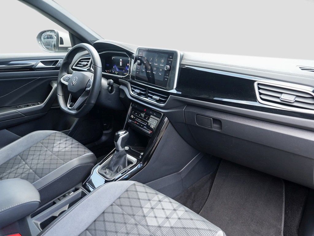 Volkswagen T-Roc 2024 г. Серый, пробег 24647 км