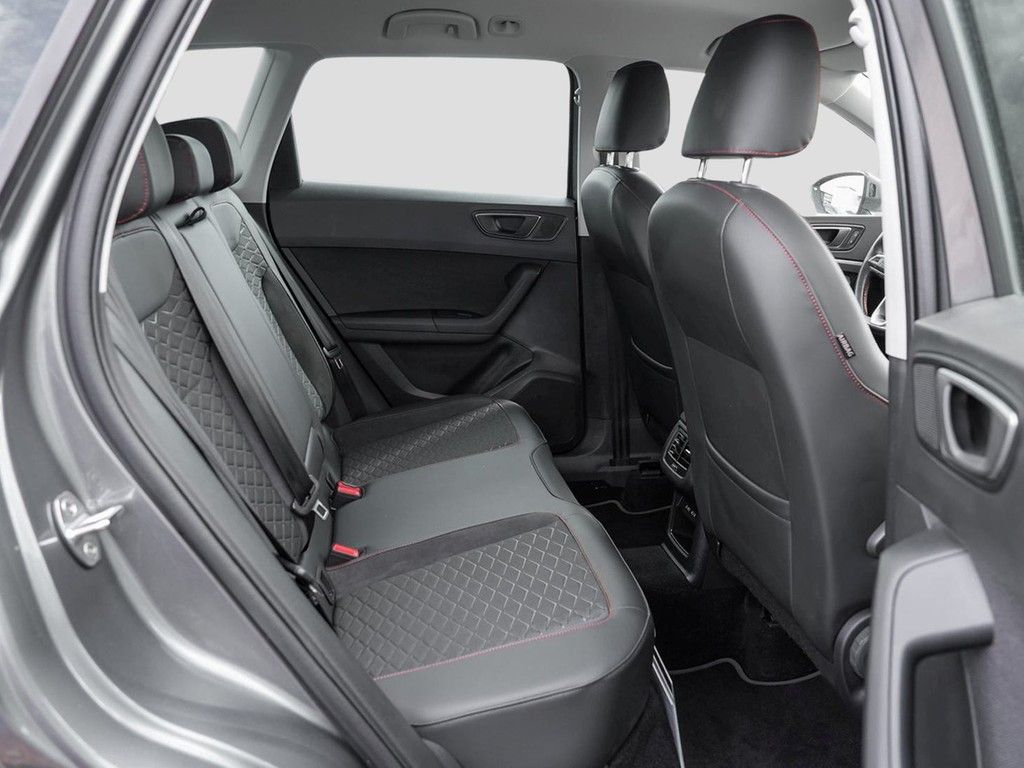 SEAT Ateca 2023 г. Серый, пробег 54188 км