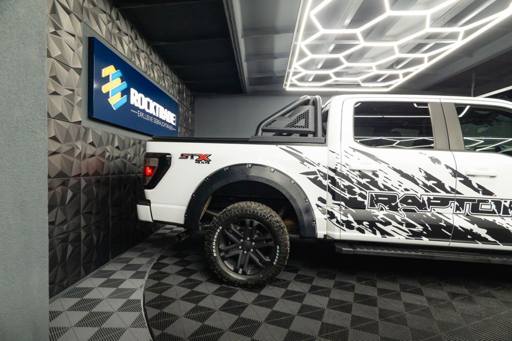 Ford F 150 2024 г. Белый, пробег 59380 км