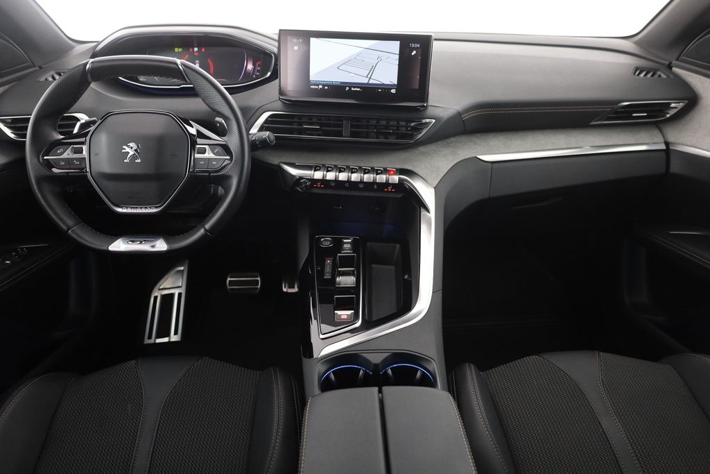 Peugeot 5008 2024 г. Чёрный, пробег 48458 км