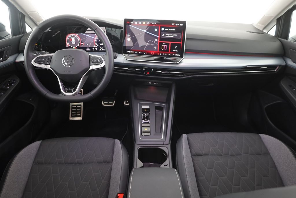 Volkswagen Golf 2025 г. Серый, пробег 27277 км