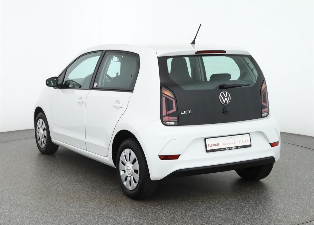 Volkswagen up! 2022 г. Белый, пробег 19329 км