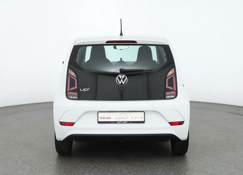 Volkswagen up! 2022 г. Белый, пробег 19329 км