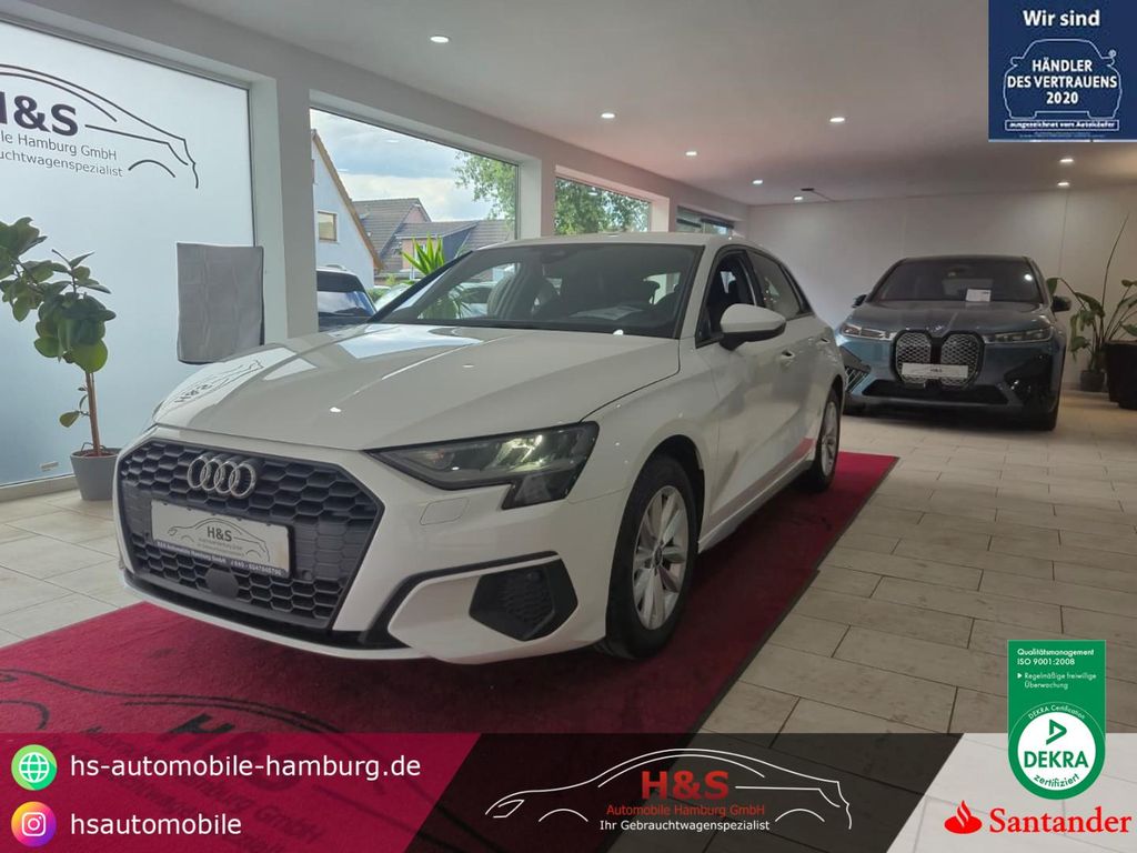 Audi A3 2023 г. Белый, пробег 49989 км