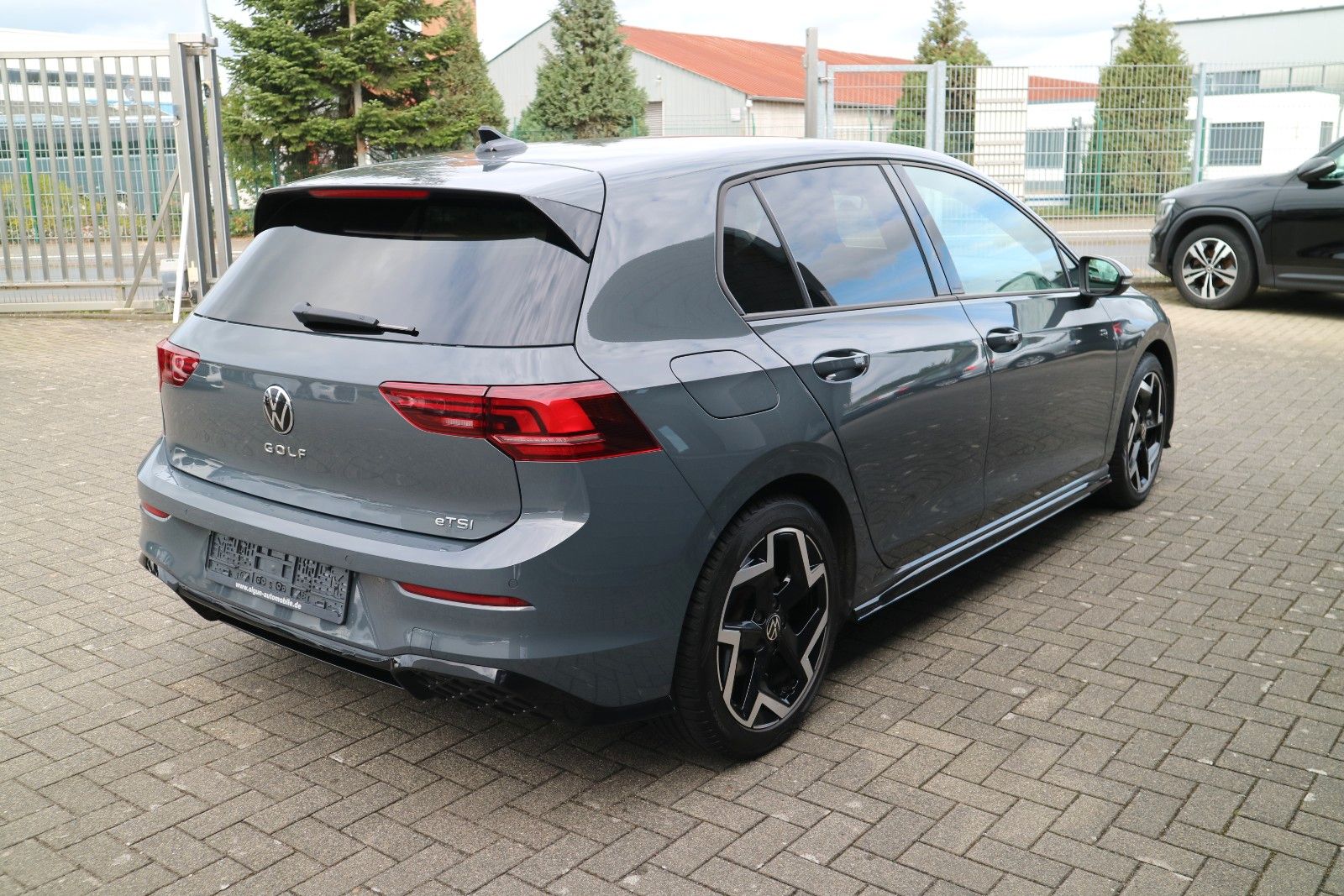 Volkswagen Golf 2025 г. Серый, пробег 49987 км