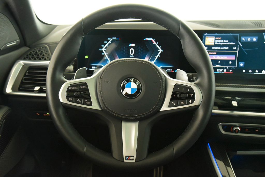 BMW X5 2025 г. Чёрный, пробег 37500 км