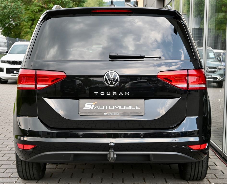 Volkswagen Touran 2025 г. Чёрный, пробег 29900 км