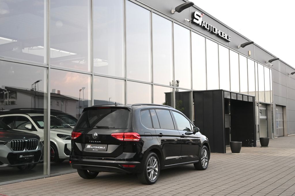 Volkswagen Touran 2025 г. Чёрный, пробег 29900 км