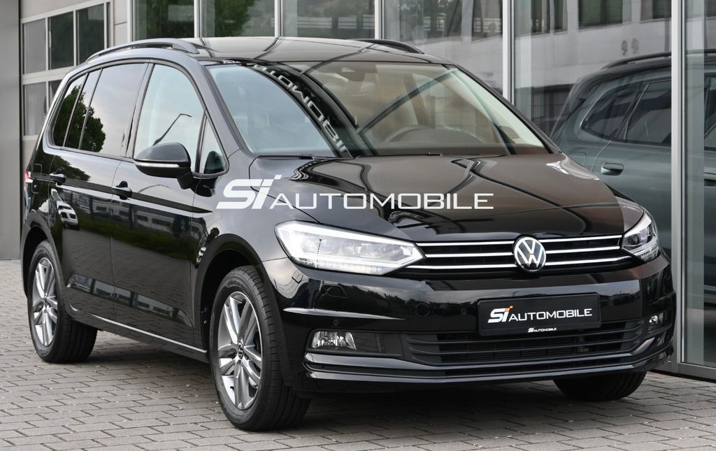 Volkswagen Touran 2025 г. Чёрный, пробег 29900 км
