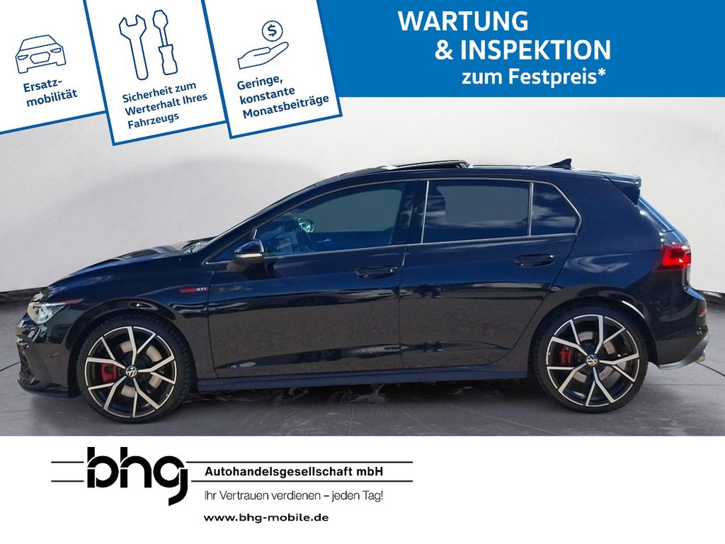 Volkswagen Golf 2023 г. Чёрный, пробег 48028 км