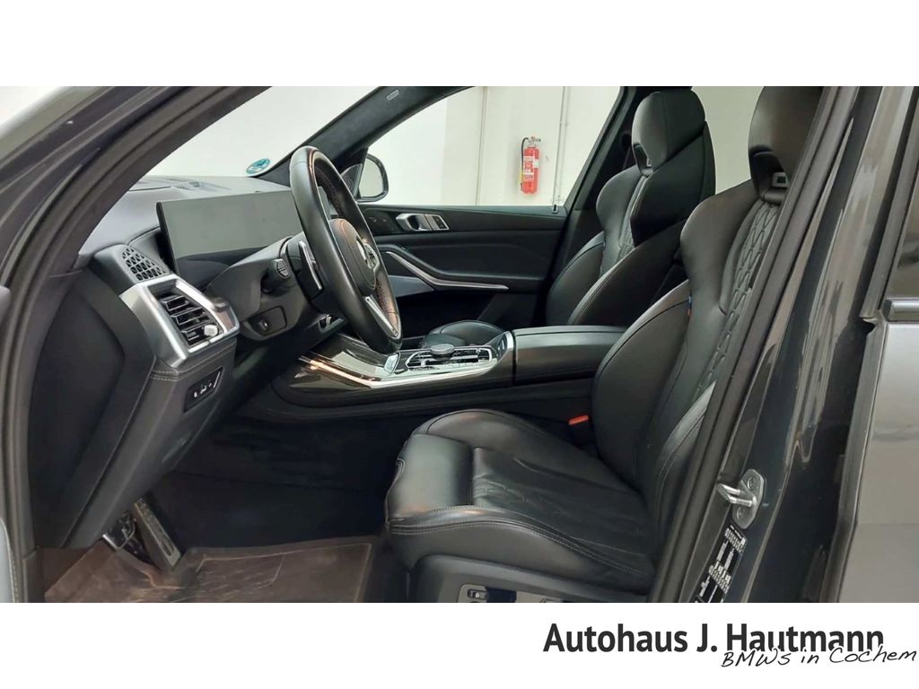 BMW X7 M60 2024 г. Серый, пробег 48600 км