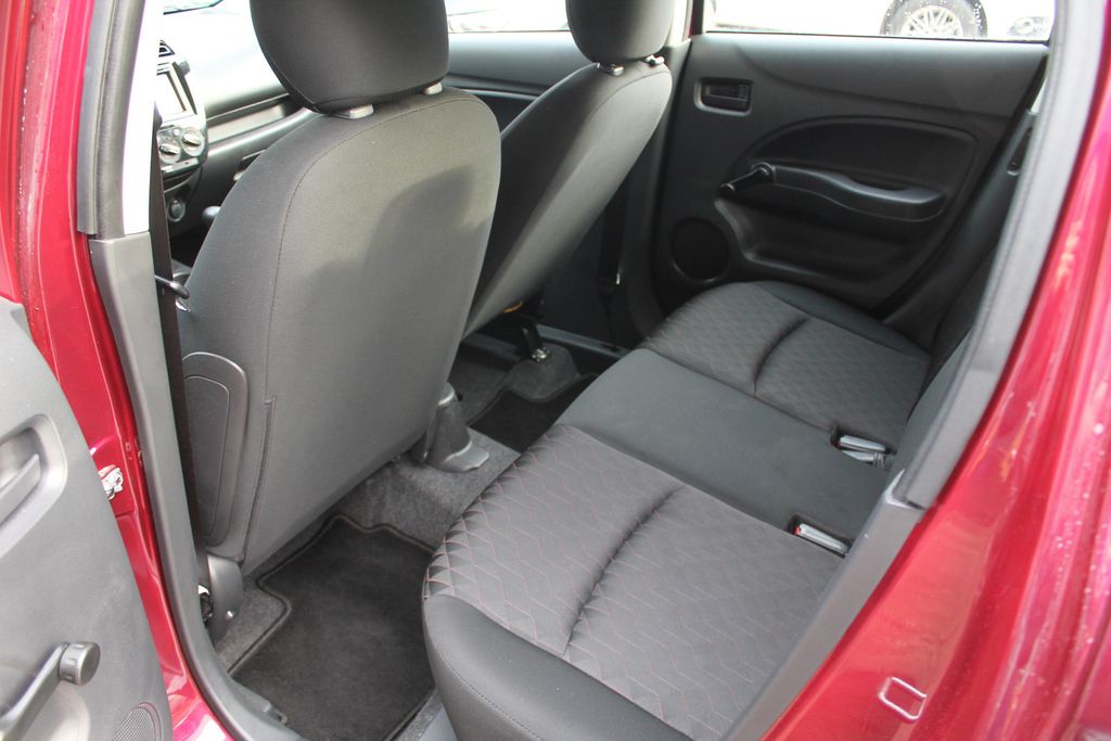 Mitsubishi Space Star 2023 г. Красный, пробег 42419 км