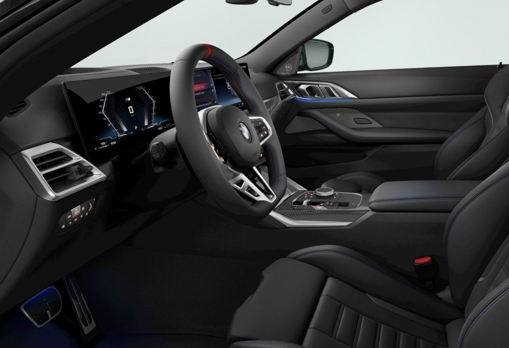 BMW M440 2025 г. Чёрный, пробег 5455 км