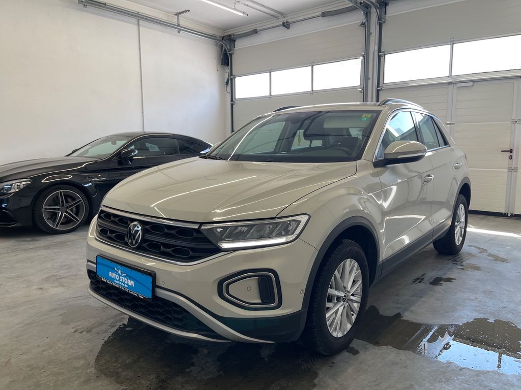 Volkswagen T-Roc 2023 г. Серый, пробег 45000 км