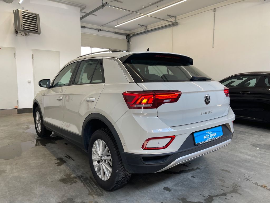 Volkswagen T-Roc 2023 г. Серый, пробег 45000 км