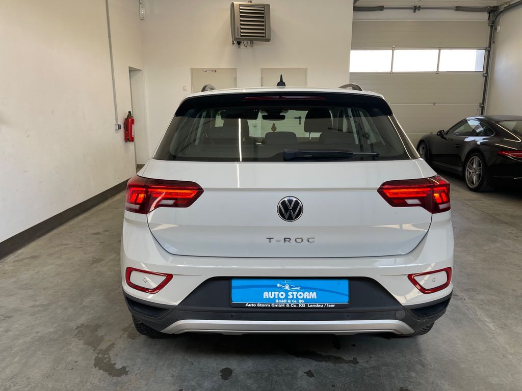 Volkswagen T-Roc 2023 г. Серый, пробег 45000 км
