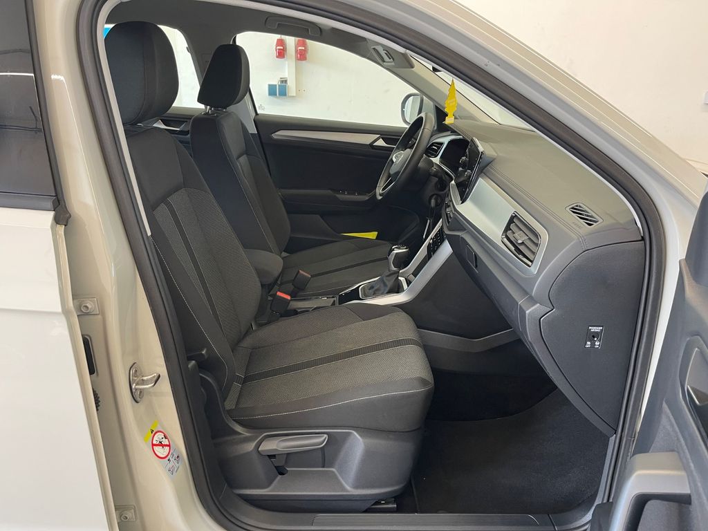 Volkswagen T-Roc 2023 г. Серый, пробег 45000 км