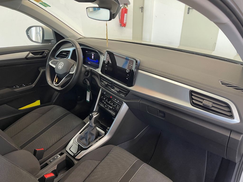 Volkswagen T-Roc 2023 г. Серый, пробег 45000 км