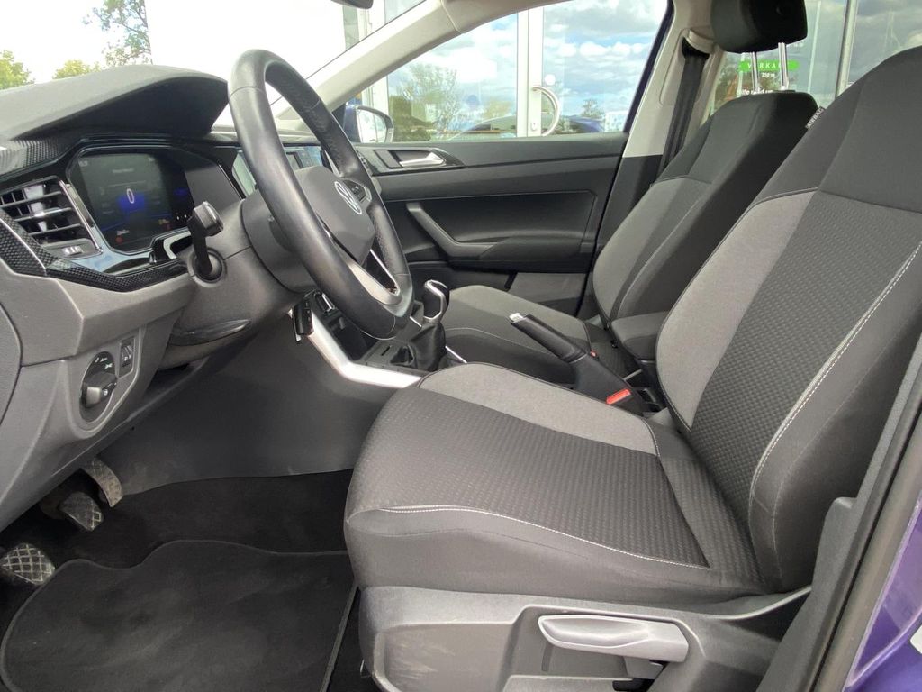Volkswagen Polo 2022 г. Фиолетовый, пробег 28423 км