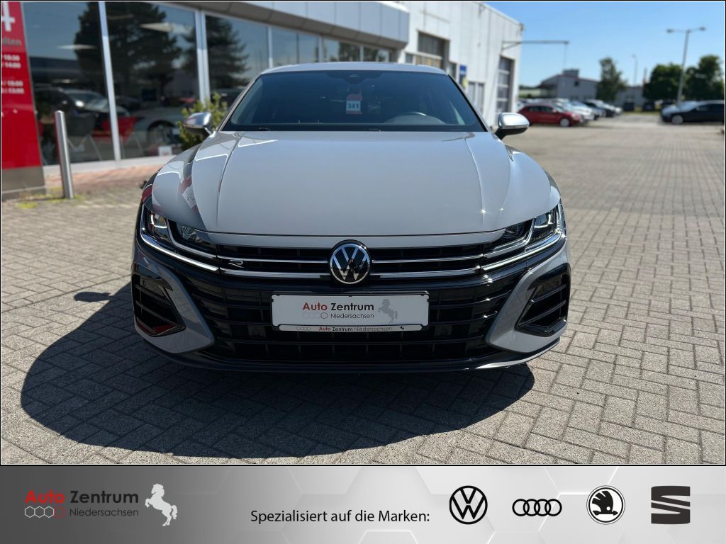 Volkswagen Arteon 2024 г. Серый, пробег 33267 км