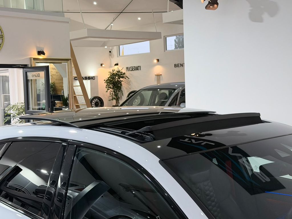 Audi RS3 2025 г. Белый, пробег 38000 км