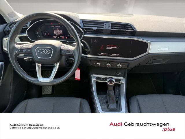 Audi Q3 2023 г. Белый, пробег 44619 км