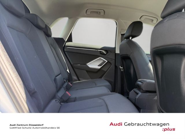 Audi Q3 2023 г. Белый, пробег 44619 км