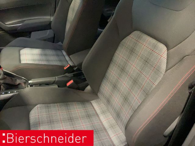 Volkswagen Polo 2023 г. Серый, пробег 9884 км