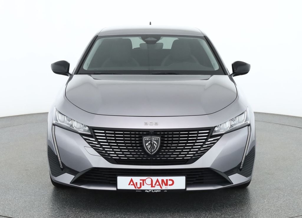 Peugeot 308 2024 г. Серый, пробег 42977 км