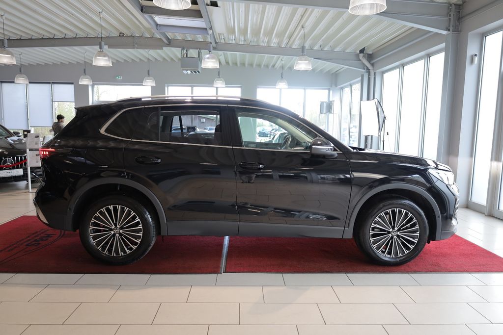 Volkswagen Tiguan 2025 г. Чёрный, пробег 42455 км