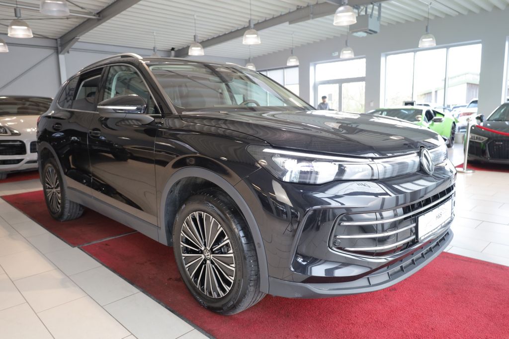 Volkswagen Tiguan 2025 г. Чёрный, пробег 42455 км