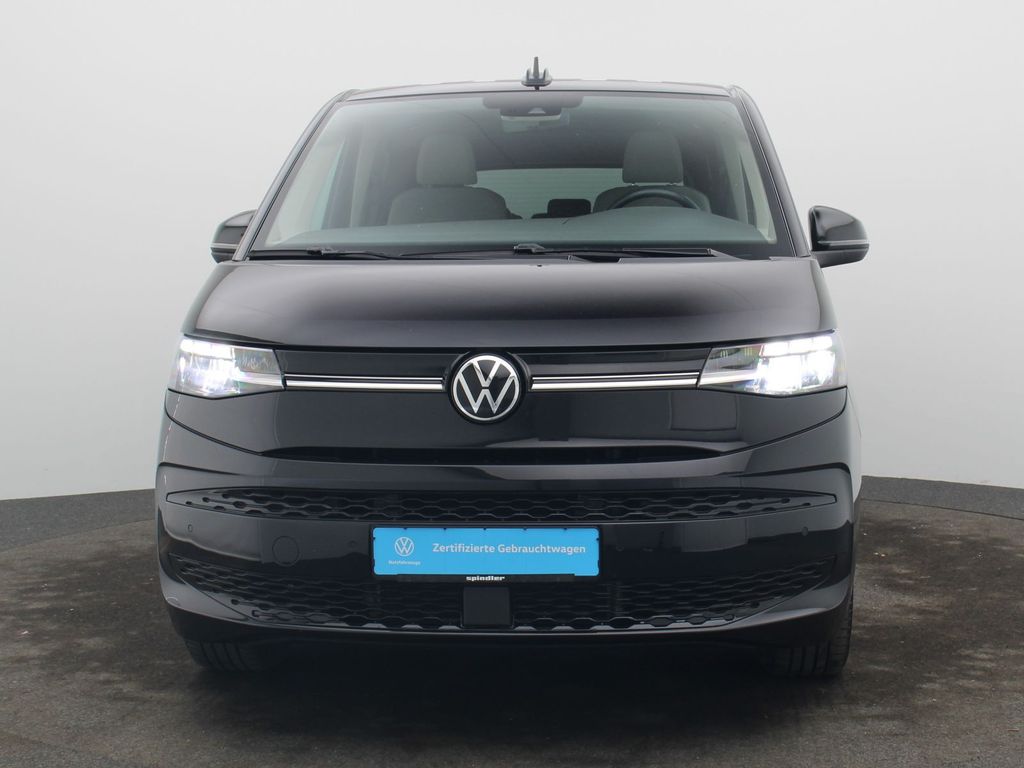 Volkswagen T7 MULTIVAN 2023 г. Чёрный, пробег 60000 км