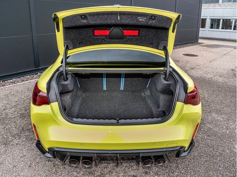 BMW M4 2025 г. Зелёный, пробег 25780 км