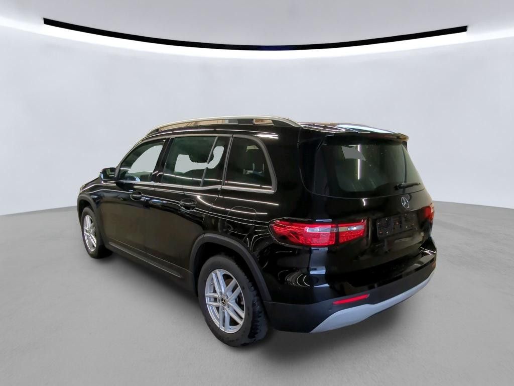 Mercedes-Benz GLB 200 2022 г. Чёрный, пробег 39998 км