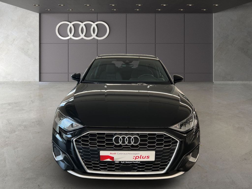 Audi A3 2023 г. Чёрный, пробег 38034 км