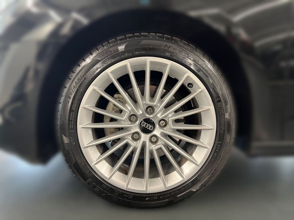 Audi A3 2023 г. Чёрный, пробег 38034 км